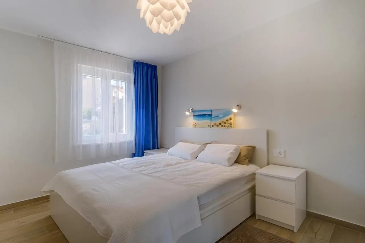Apartman Penthouse Design & Beach Ferienwohnung Direkt Am Meer Mit Unverbautem Blick Ueber Die Adria (Adults Only) Croatia