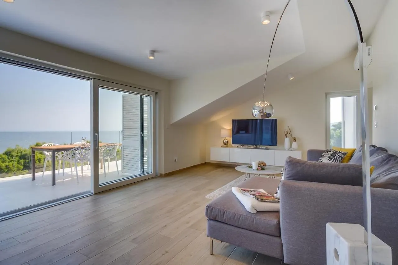 Penthouse Design & Beach Ferienwohnung Direkt Am Meer Mit Unverbautem Blick Ueber Die Adria (Adults Only) Croatia